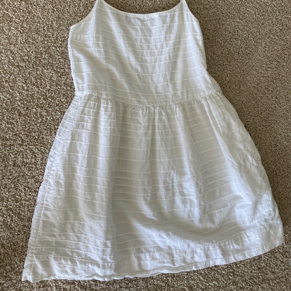 WHITE GAP SUMMER DRESS!